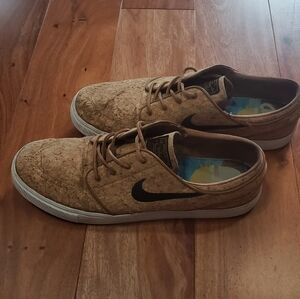 Nike SB Zoom Stefan Janoski Elite Cork Men's Shoes